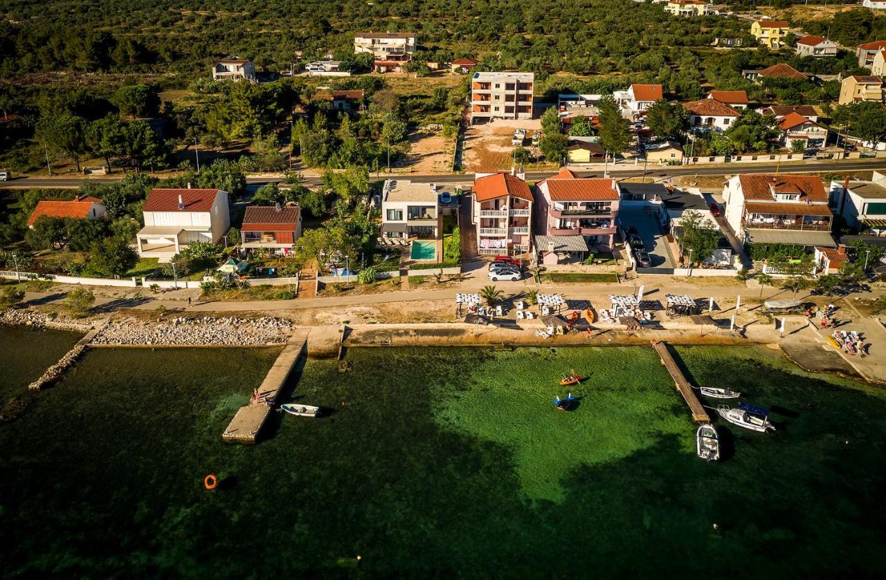 Villa Lu-Ma Turanj Exteriör bild