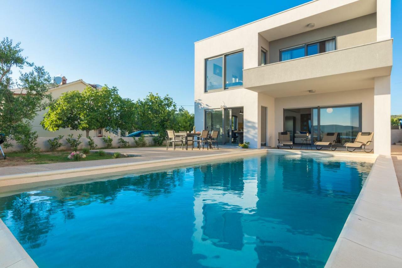 Villa Lu-Ma Turanj Exteriör bild